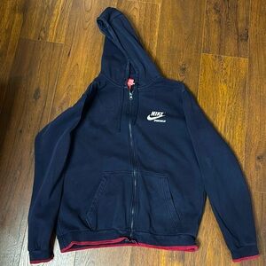 Nike Zip-up hoodie - Large
